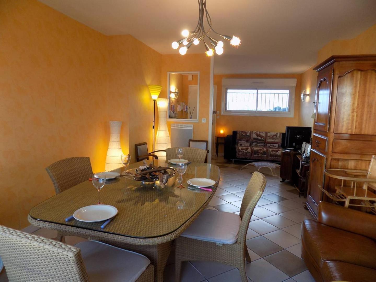 Royan - PLEINE VUE MER pour cet APPARTEMENT classé 2 étoiles - LES TAMARIS Exterior foto